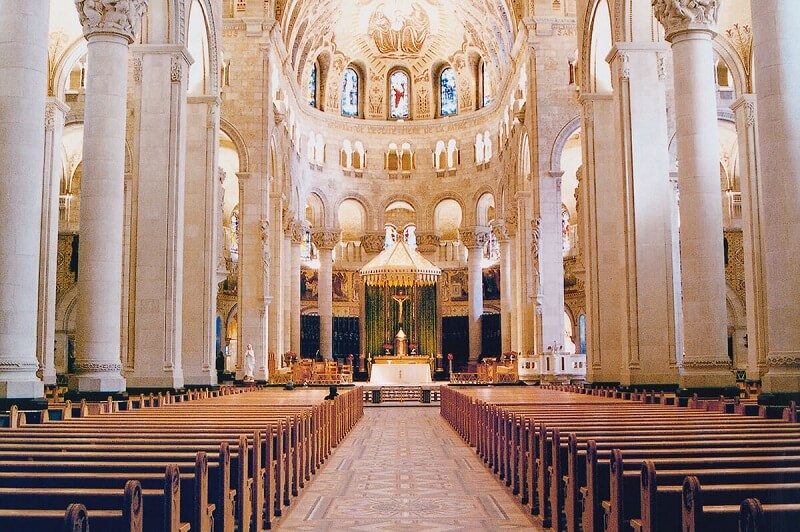 Basílica de Santa Ana em Quebec City
