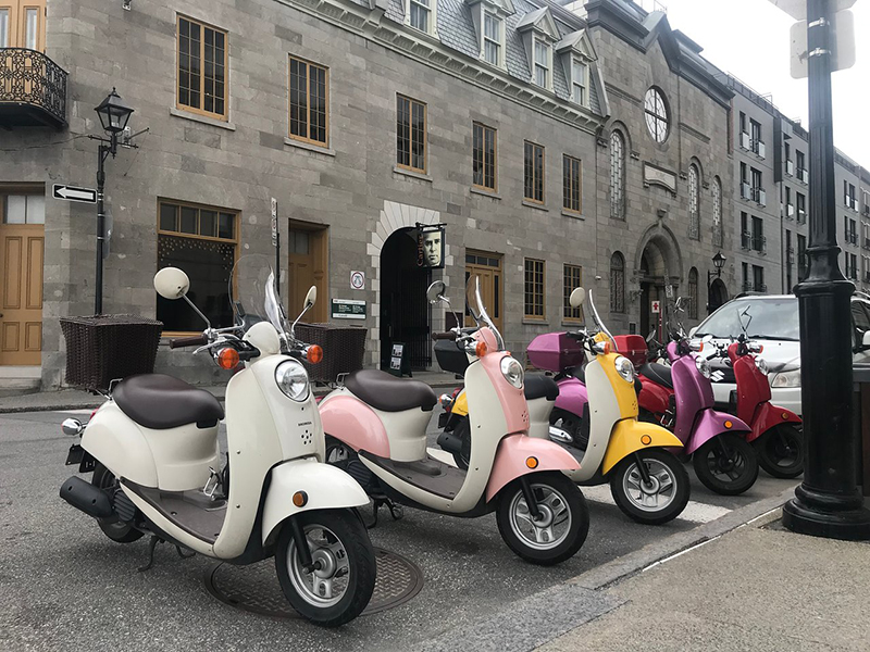 Passeio de scooter em Montreal
