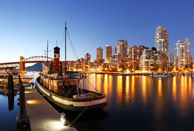 Passeio de barco em Vancouver