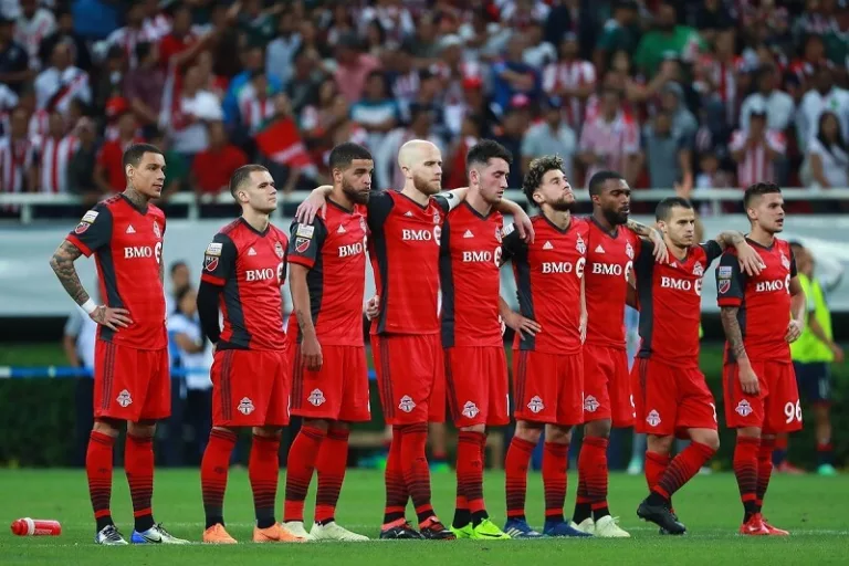 Assistir a um jogo de futebol do Toronto FC em Toronto