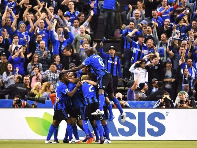 Assistir a um jogo de futebol do Montreal Impact