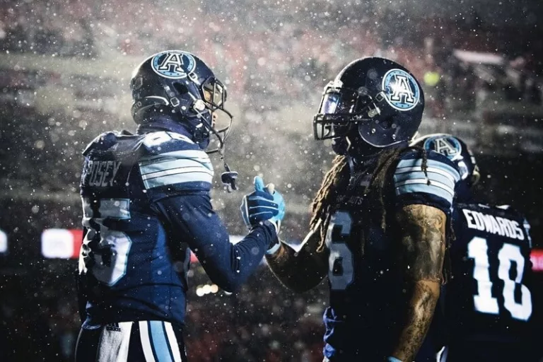 Assistir a um jogo de futebol canadense do Toronto Argonauts