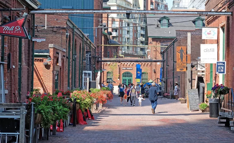 Excursão pelo Distillery District em Toronto